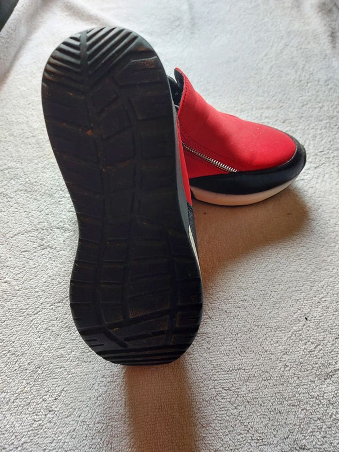 Chaussures taille 35 - photo numéro 4