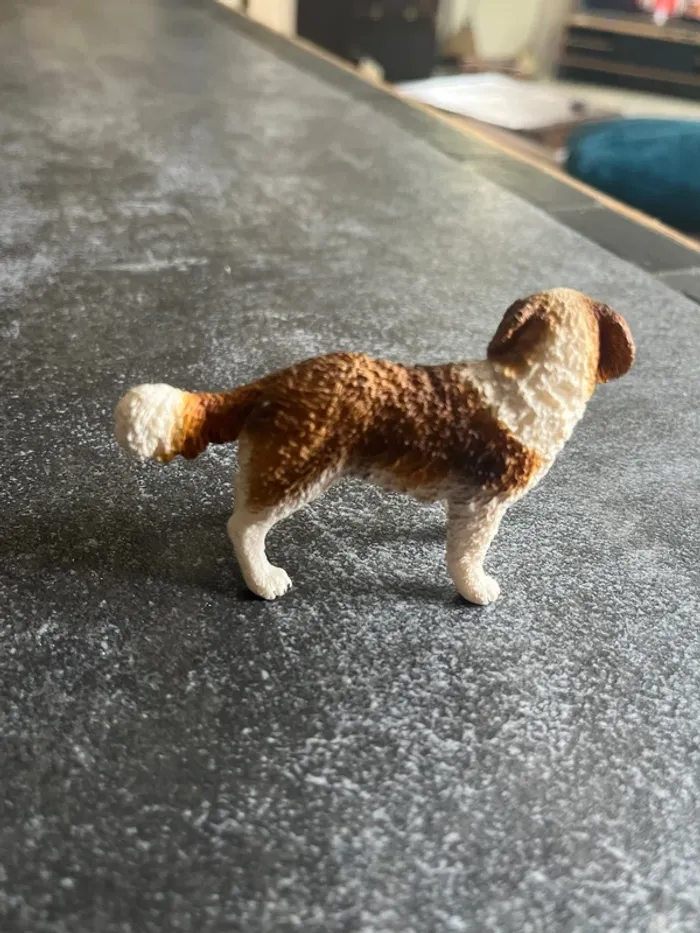 W chien saint Bernard schleich - photo numéro 3