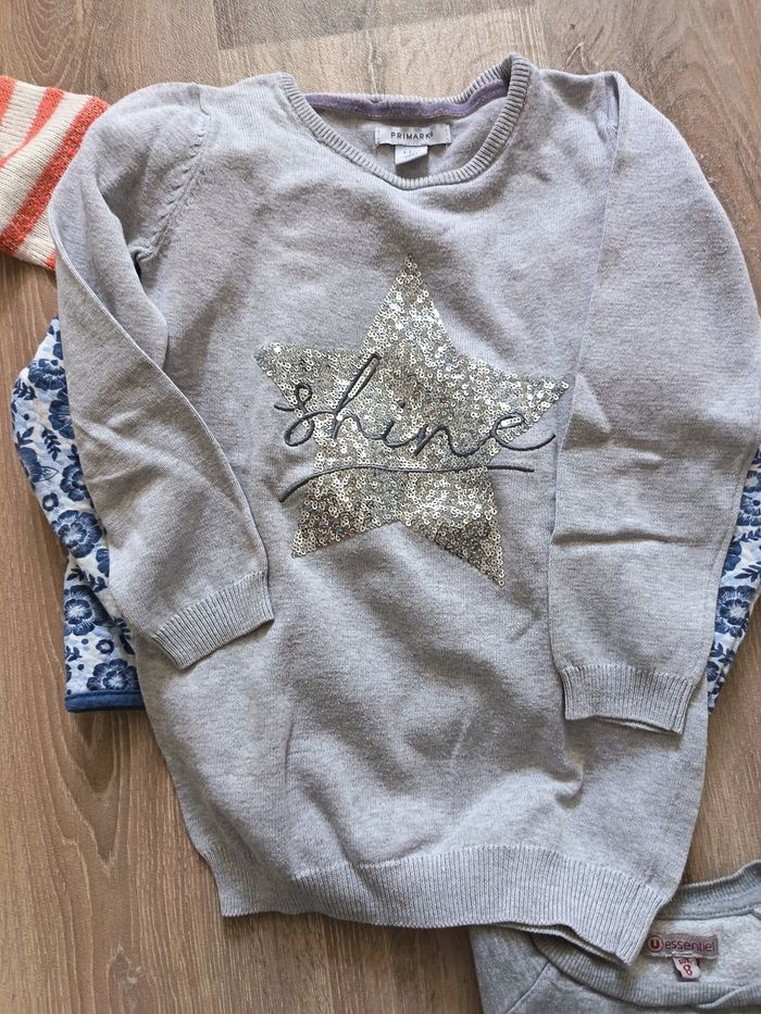 Lot de 3 pulls et une veste légère - photo numéro 3