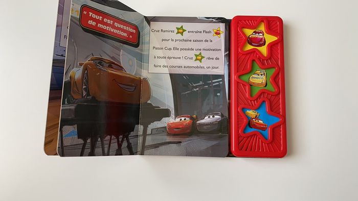 Livre sonore les amis bolides Disney Pixar Cars - photo numéro 2