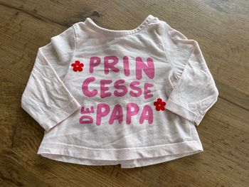 T-shirt tape à l’œil