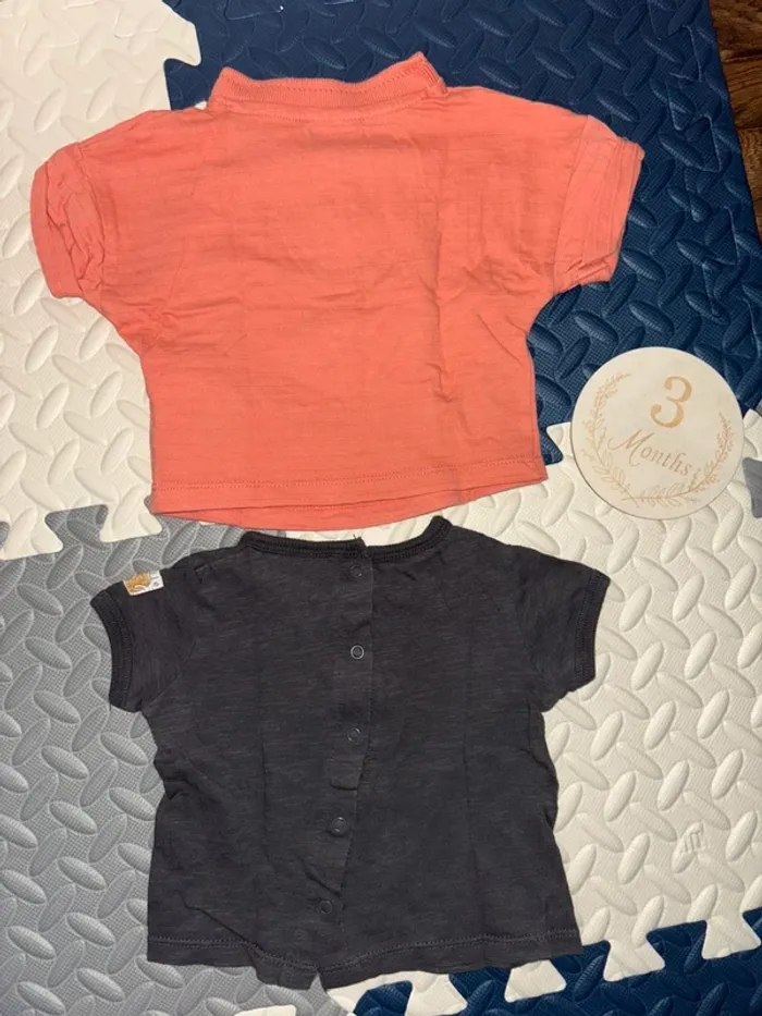 Lot/ensemble de 2 tee shirts manches courtes 3 mois - photo numéro 4