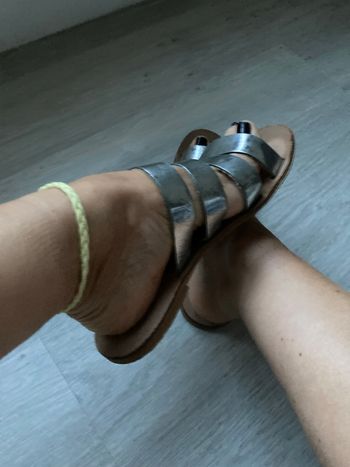 Sandales+ chaussettes offertes