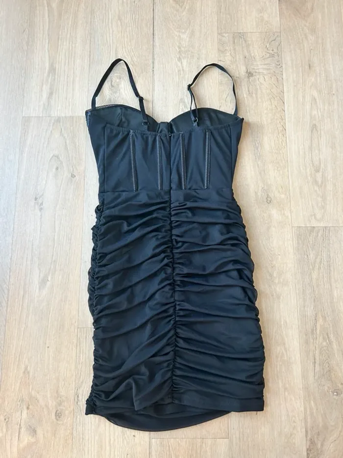 Robe vintage noir cintrée - photo numéro 5