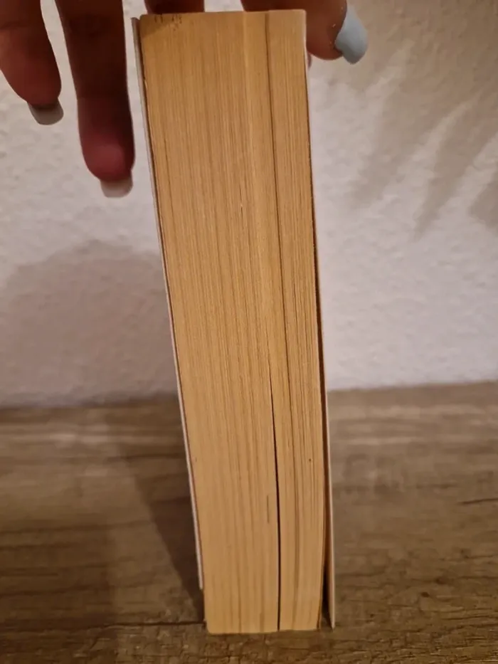 📚 livre les yeux jaunes des crocodiles - photo numéro 3