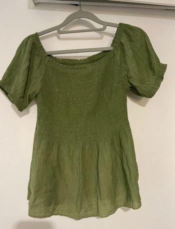 Jolie top vert taille unique (36-38) neuf