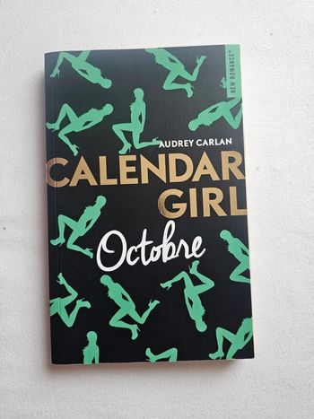 Livre calendar girl octobre