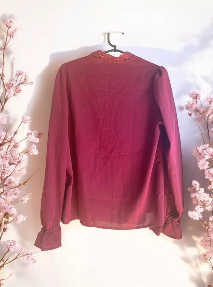 🎀 Blouse bordeaux col V dentelle et manches volantées femme taille S🎀 - photo numéro 2