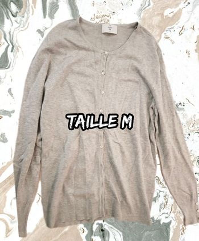 Gilet gris femme taille M 38 neuf sans étiquette