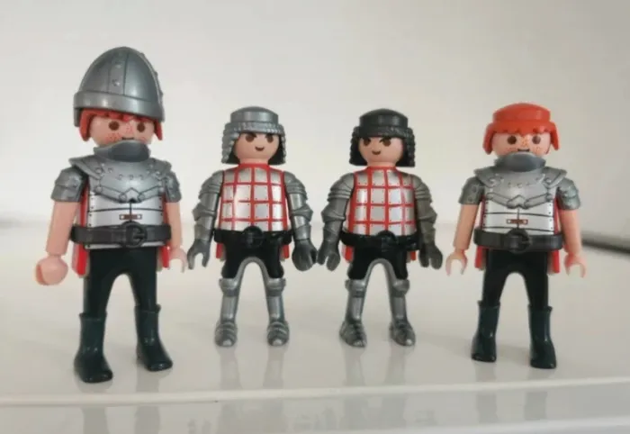 Playmobil lot personnage chevalier rouge et gris - photo numéro 2