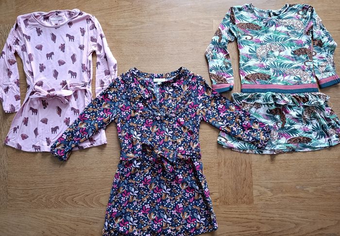 Gros lot de vêtements fille 3 ans - photo numéro 2