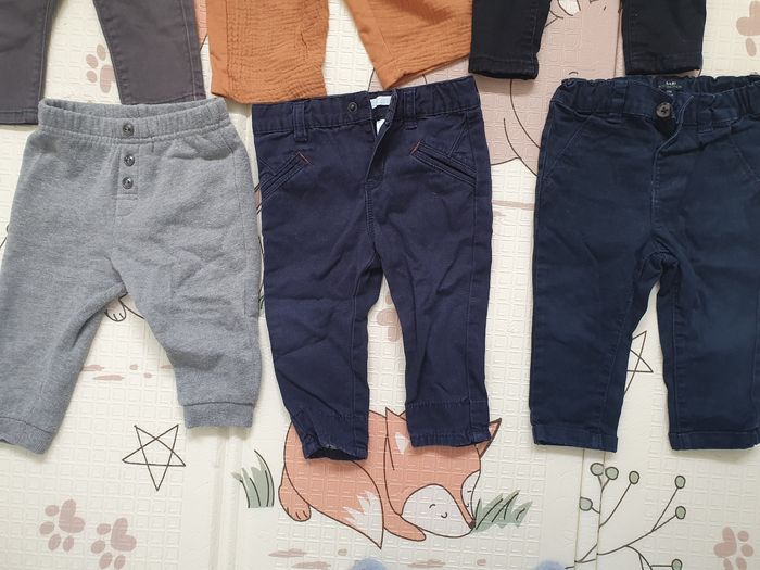 Lot mi-saison taille 12 mois (haut manches longues, pantalons, sweat) - photo numéro 5