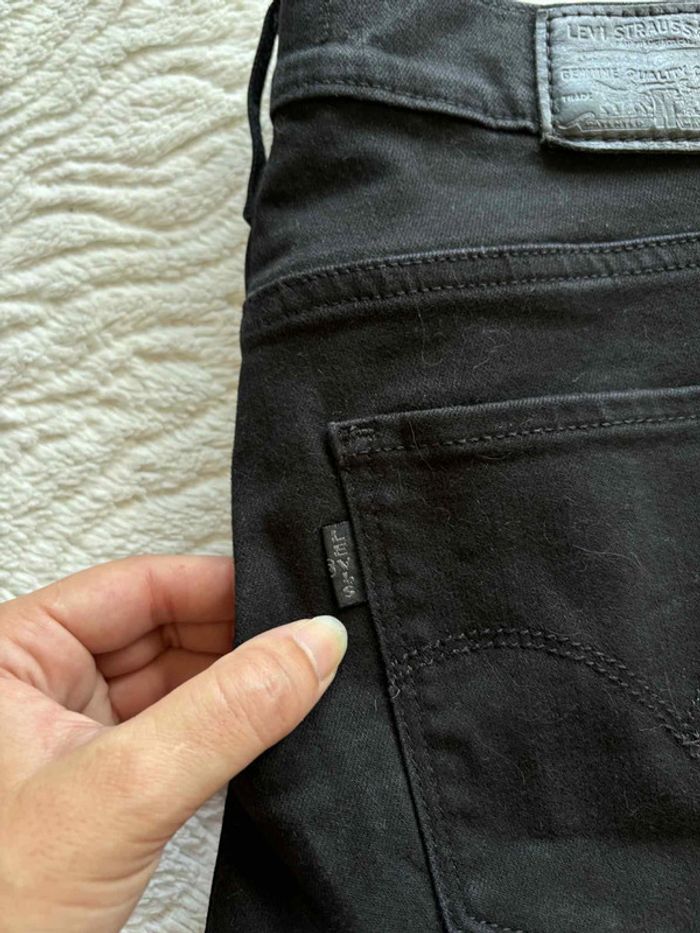 Jean Lévi’s 724 premium high rise straight droit noir W27 36/38 S/M parfaite état - photo numéro 6