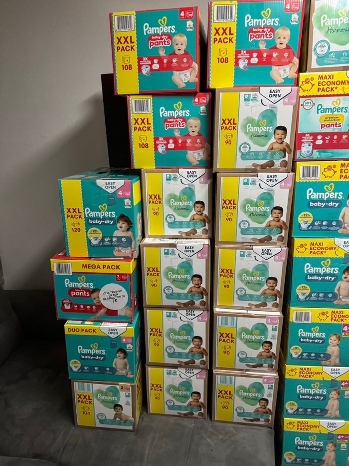 Couches Pampers - photo numéro 2