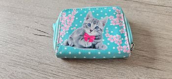 Petit porte monnaie pour fille avec chat, peu utilisé