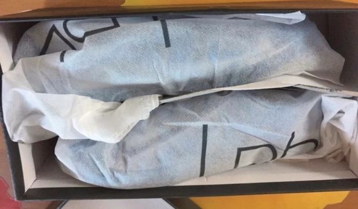 Très jolie tennis les p'tites bombes en 32. Neuves - photo numéro 4