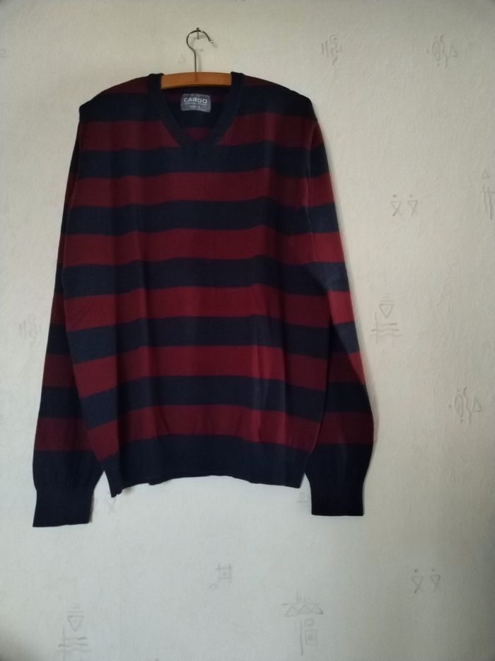 Pull homme taille L col V manches longues - photo numéro 6