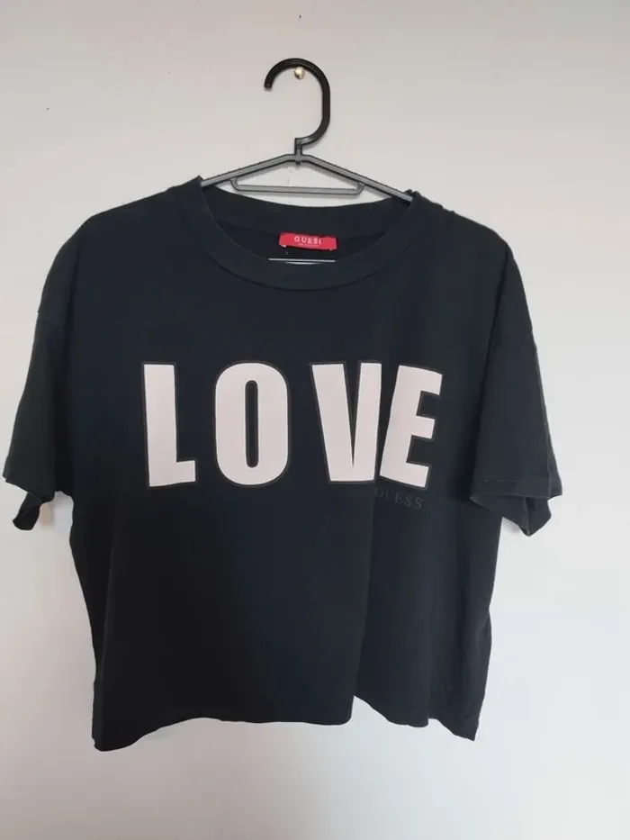 t-shirt GUESS "love" taille L pour femme