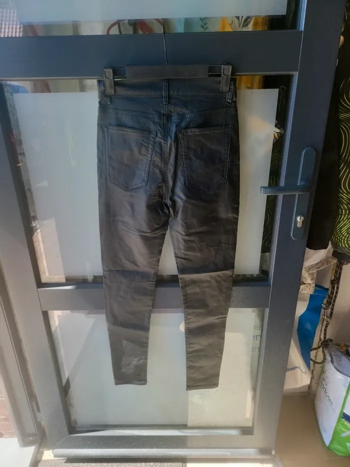 Pantalon enduit - photo numéro 3