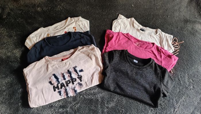 Lot 6 teeshirts manches longues T6 ans en très bon état