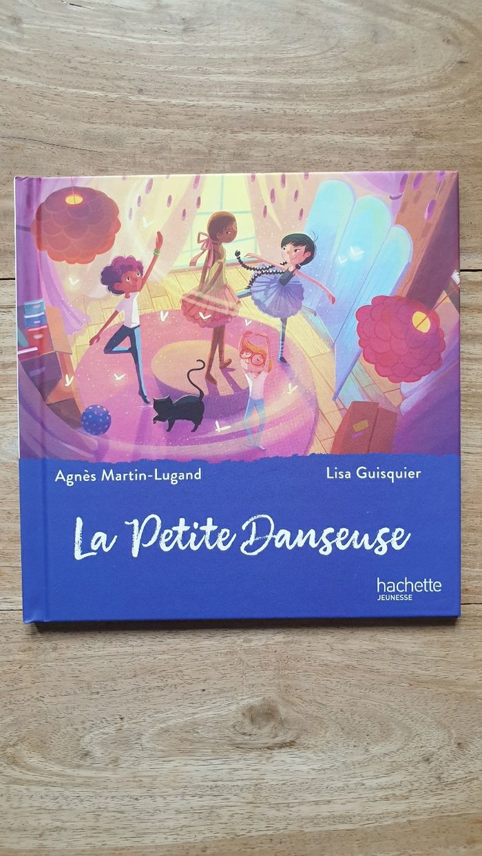 Neuf livre enfant Hachette Jeunesse sur le thème de l art La petite Danseuse d'Edgar Degas