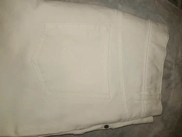 Jean slim Escada taille 38