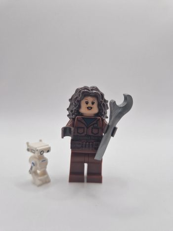 Figurine type lego Peli Motto avec droide mandalorian star wars