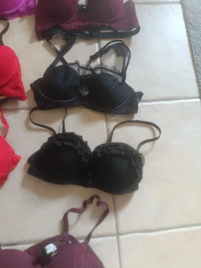 Lot de 7 soutien gorge Undiz - photo numéro 4