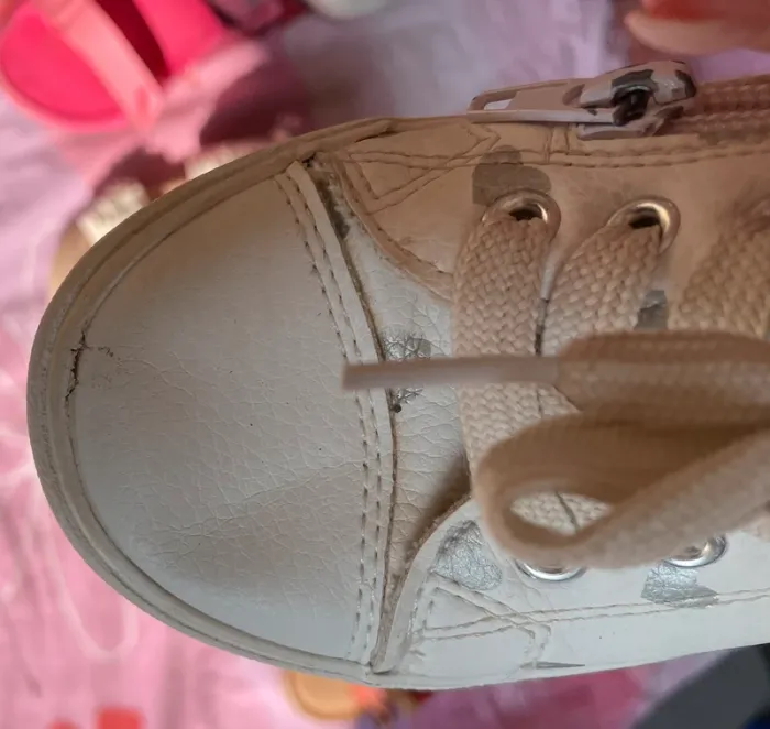 Lot chaussures fille T.25 - photo numéro 4