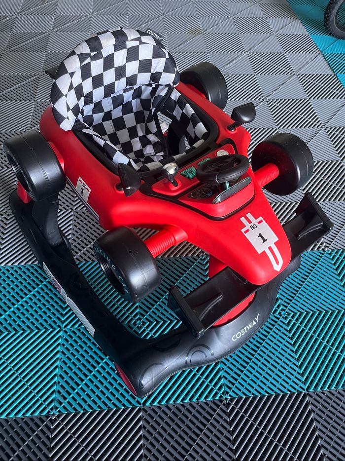 Trotteur F1 évolutif