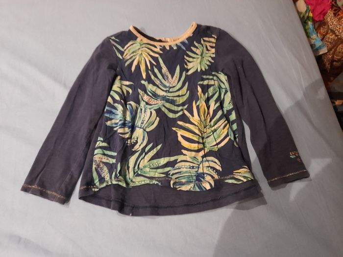 tee shirt Catimini , très bon état , taille 6ans - photo numéro 1