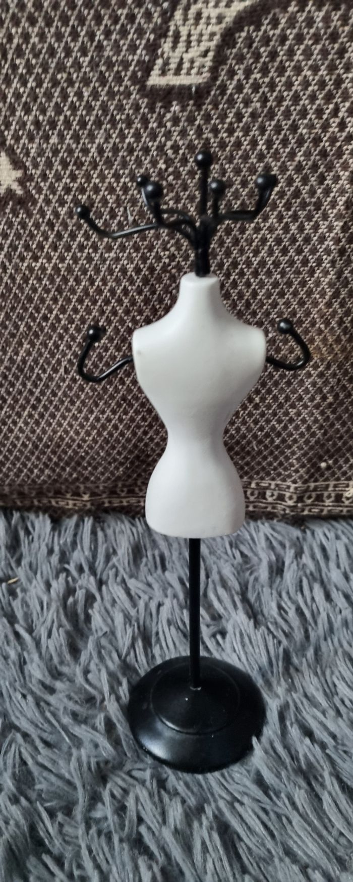 Porte-bijoux forme de mannequin couture - photo numéro 4