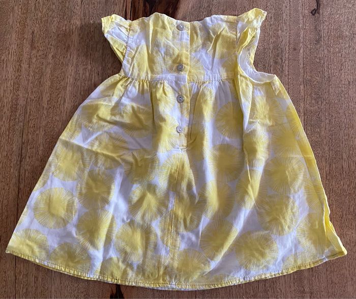 Ensemble citron , robe , chapeau et culotte - photo numéro 9