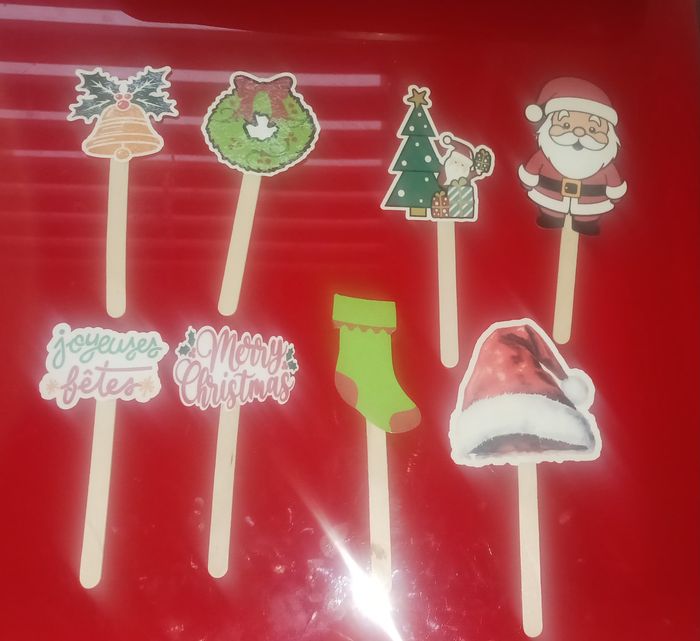 Cake a topper pour bûche de Noël - photo numéro 3