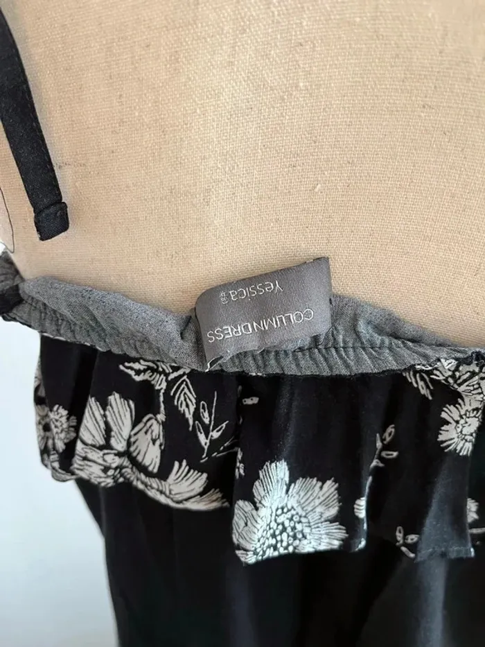 robe noir fleurie et blanche 38 yessica - photo numéro 2