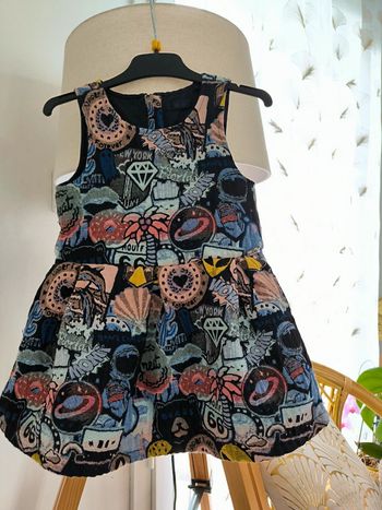 Superbe robe alien Ikks