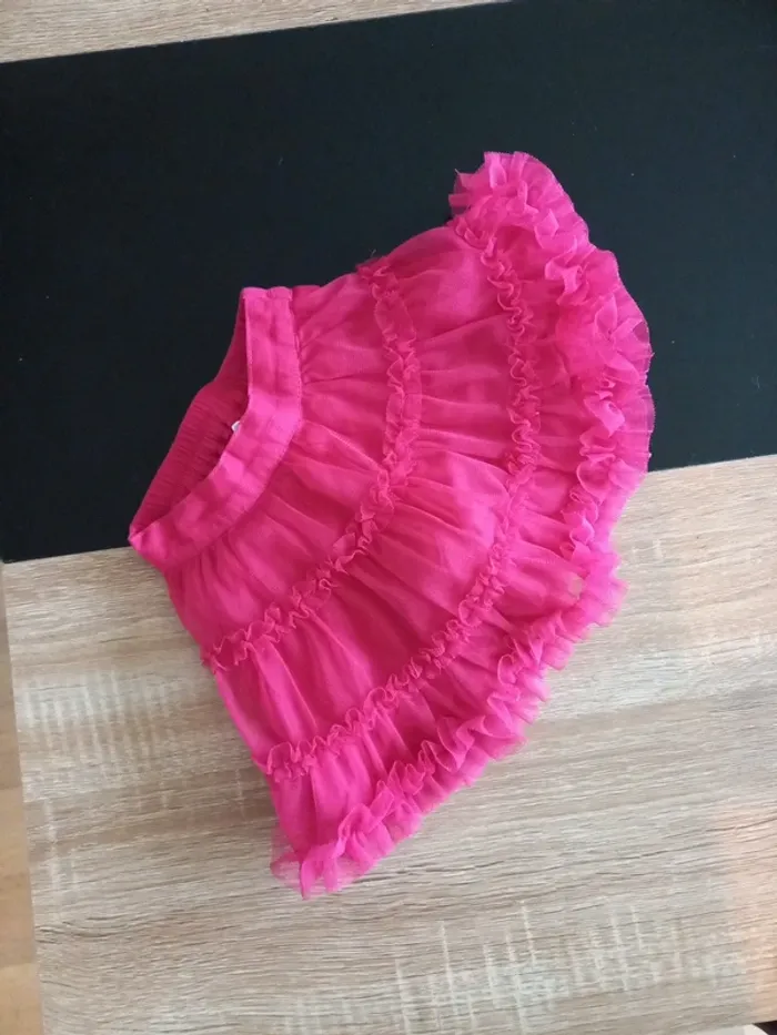 Jupe en tulle rose bébé