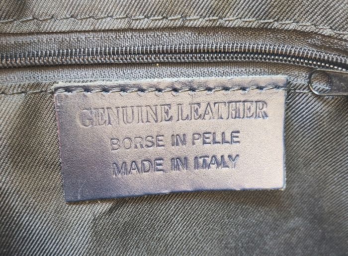 Sac à dos Victor & Hugo Paris – Cuir de veau noir – Made in Italy – Neuf - photo numéro 4