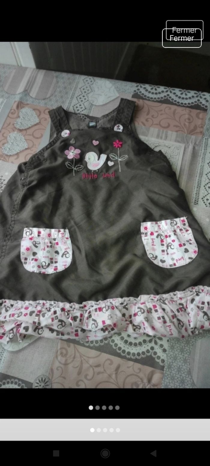 Très belle robe fille e6