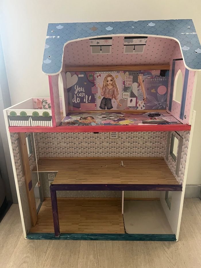 Une maison de poupée