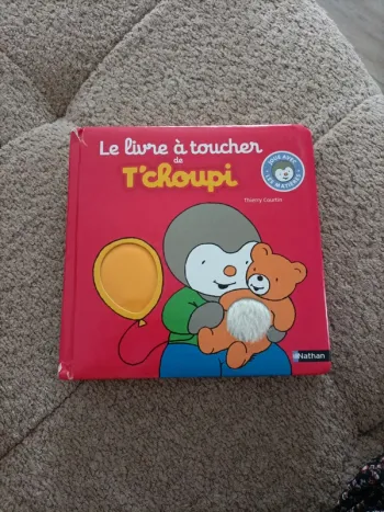 Le livre à toucher de T'choupi