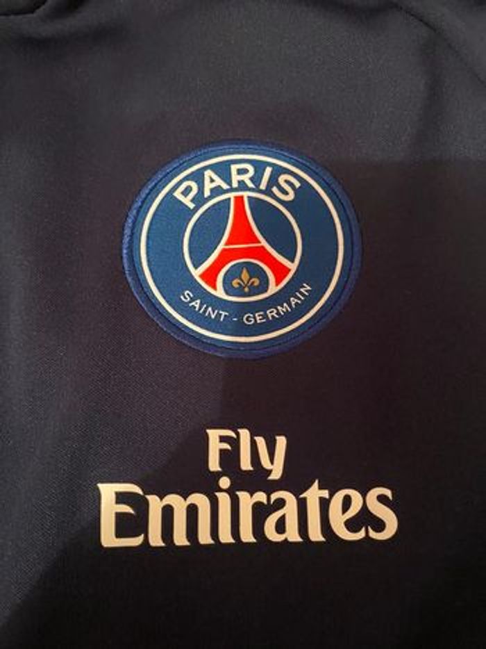 Veste PSG - photo numéro 3