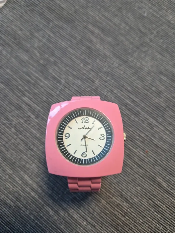 Montre fantaisie
