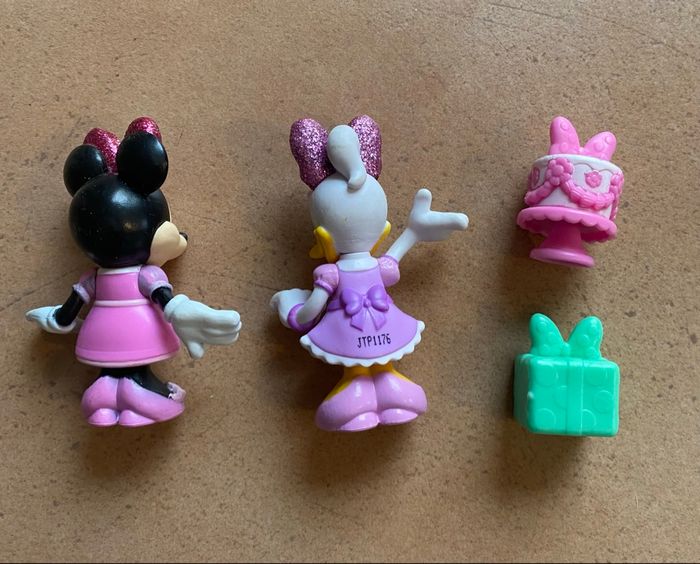 Minnie et Daisy l’anniversaire - photo numéro 2