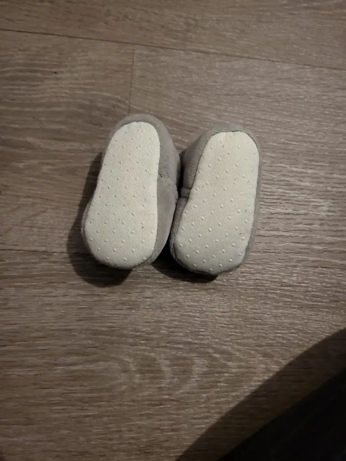 Chausson 0/3 mois - photo numéro 3