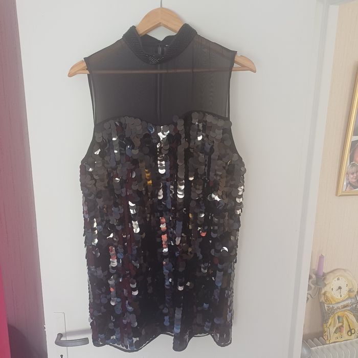 Robe noir a sequin - photo numéro 2