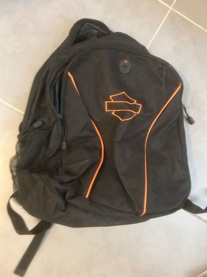 Sac à dos harley Davidson comme neuf - photo numéro 1
