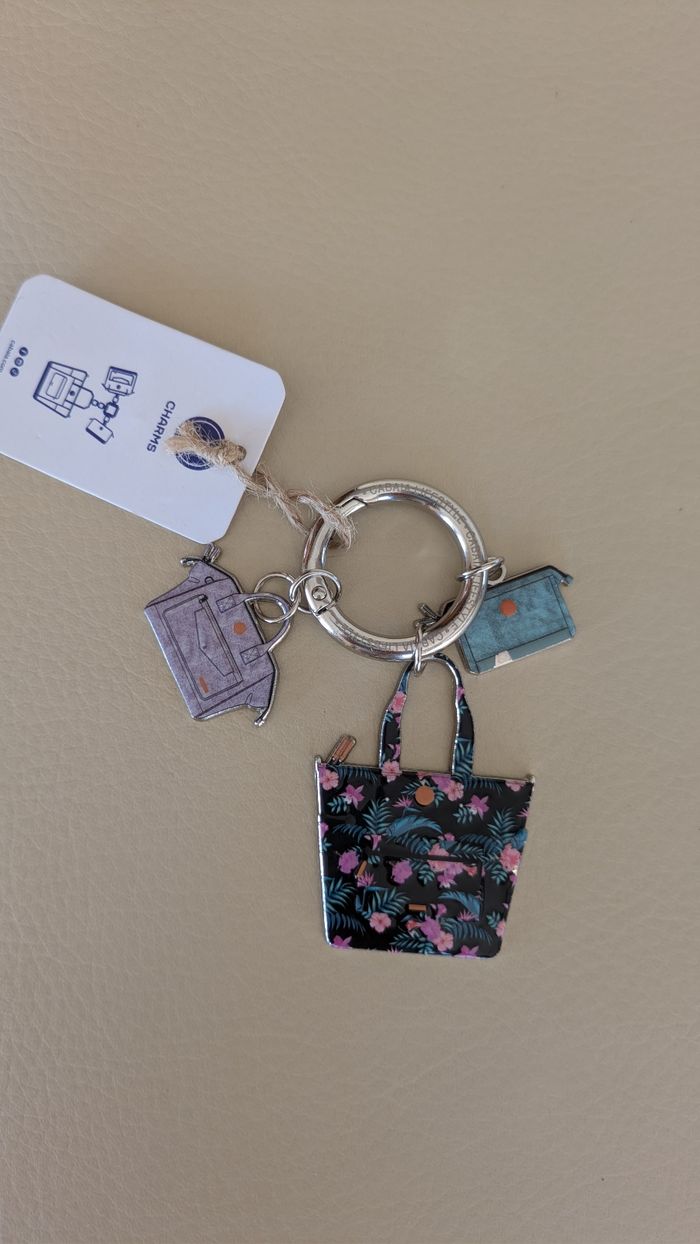 Porté clé cabaia charms