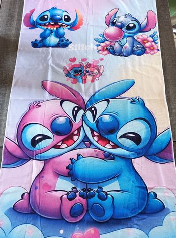 Drap de plage personnalisé stitch