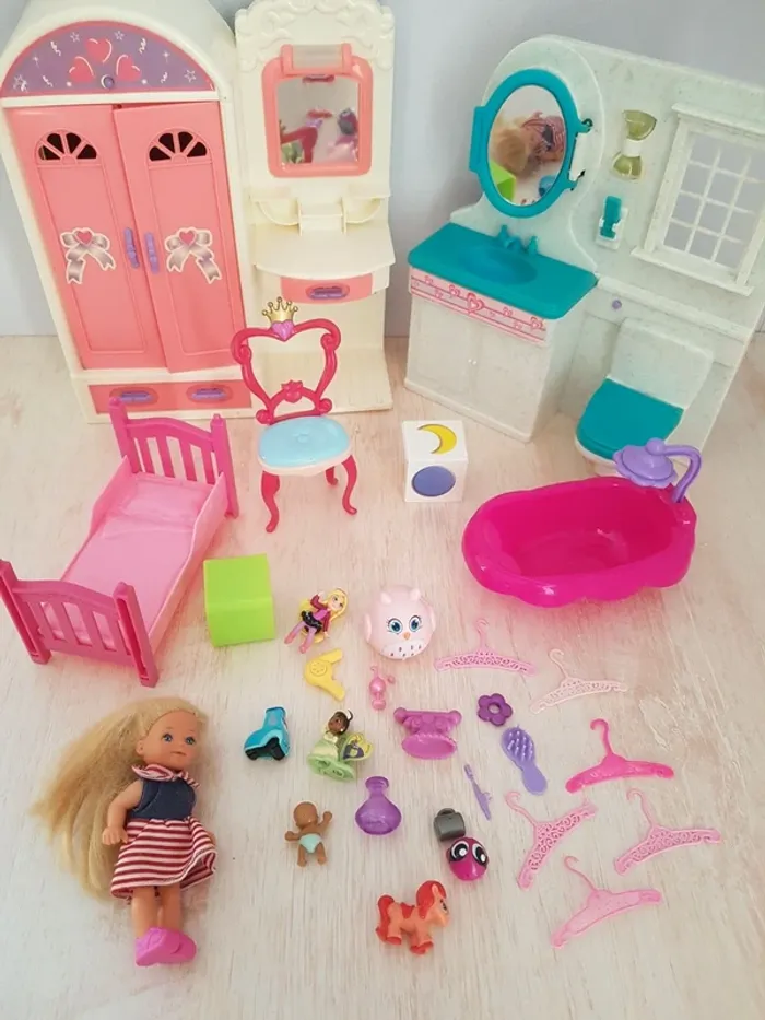 Meuble dressing et salle de bain Barbie - photo numéro 2